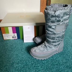 Coach Winter Boots Size 5 BRAND NEW